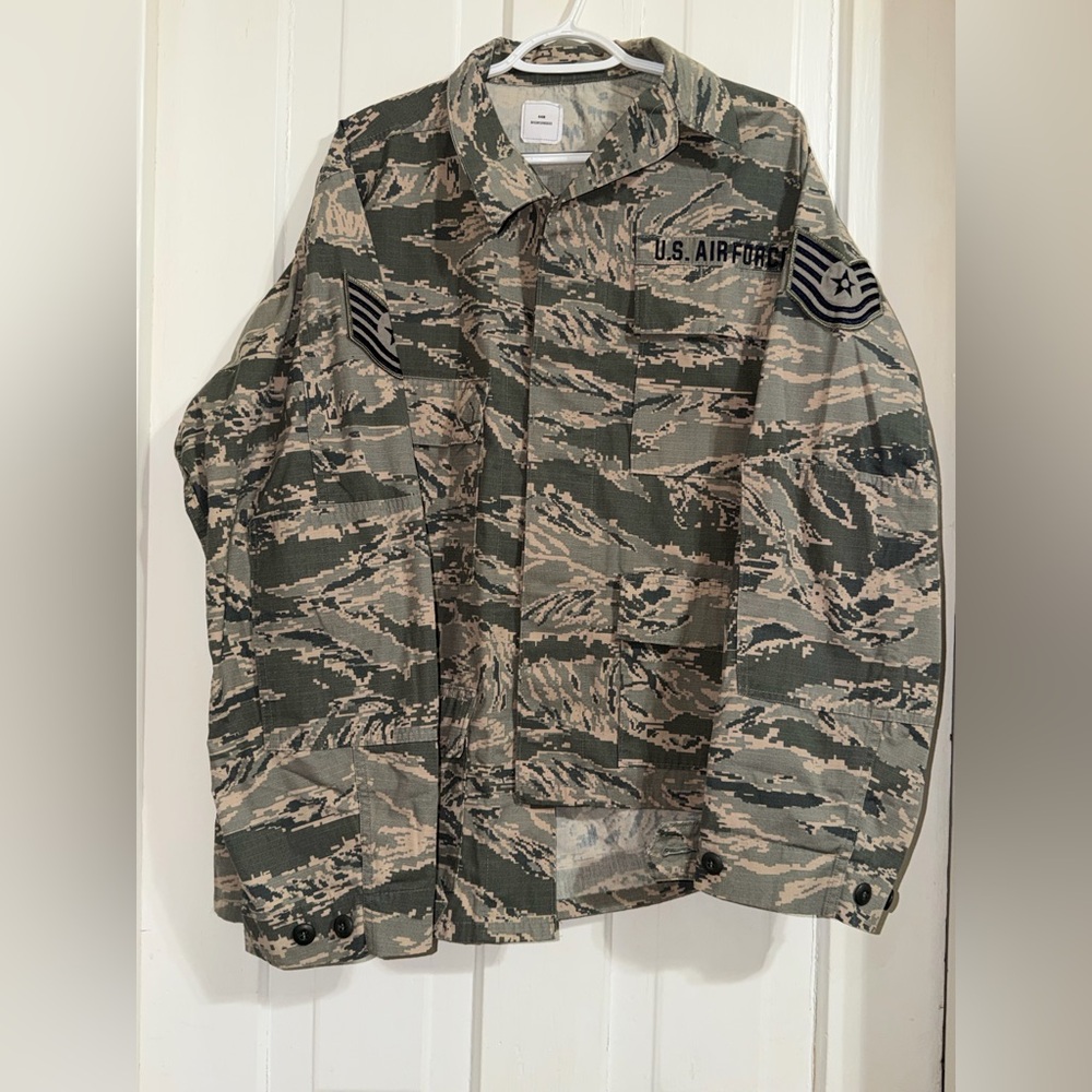 Official U.S. Air Force Camouflage Jacket men's size 44R size large military‎